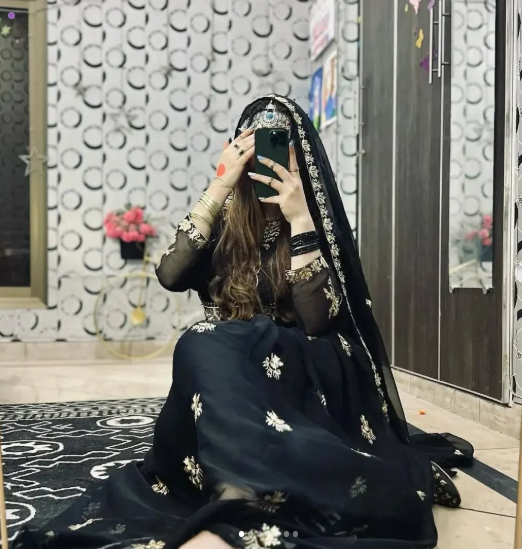 Neck Sleevee Front Embroidered Maxi With Embroidery Dupatta