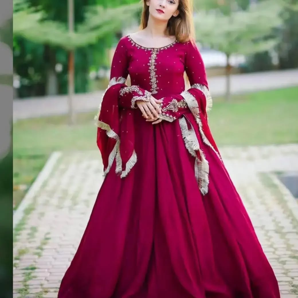 Kaya Embroidered Chiffon Maxi Set with Lace Dupatta