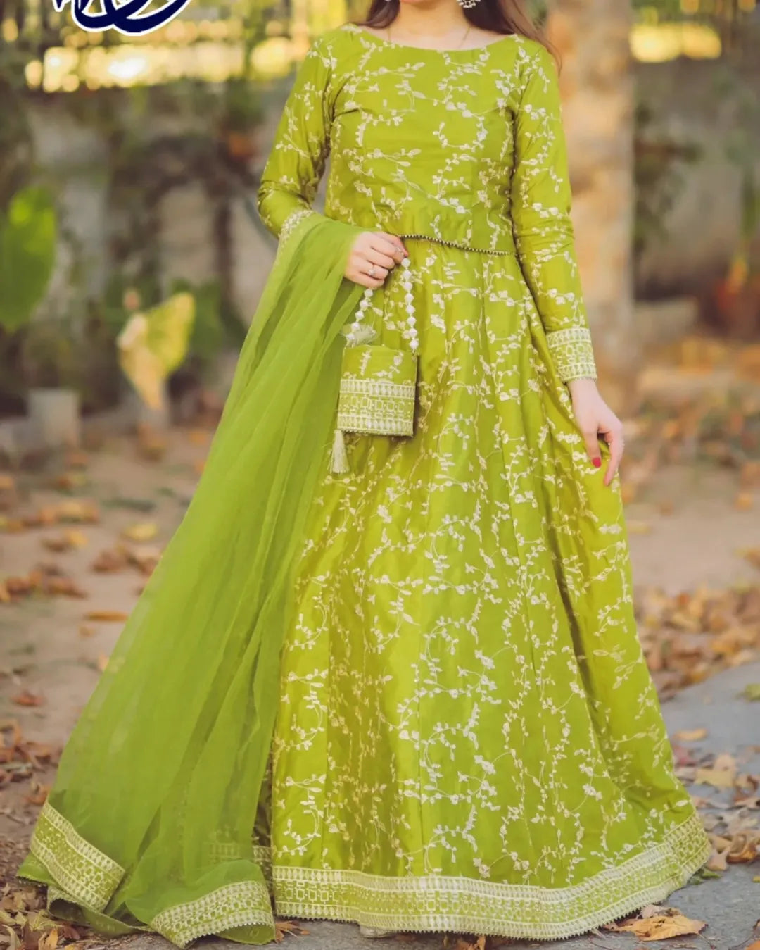 Lehanga Skirt with Dupatta and Potli Fully Embroidery