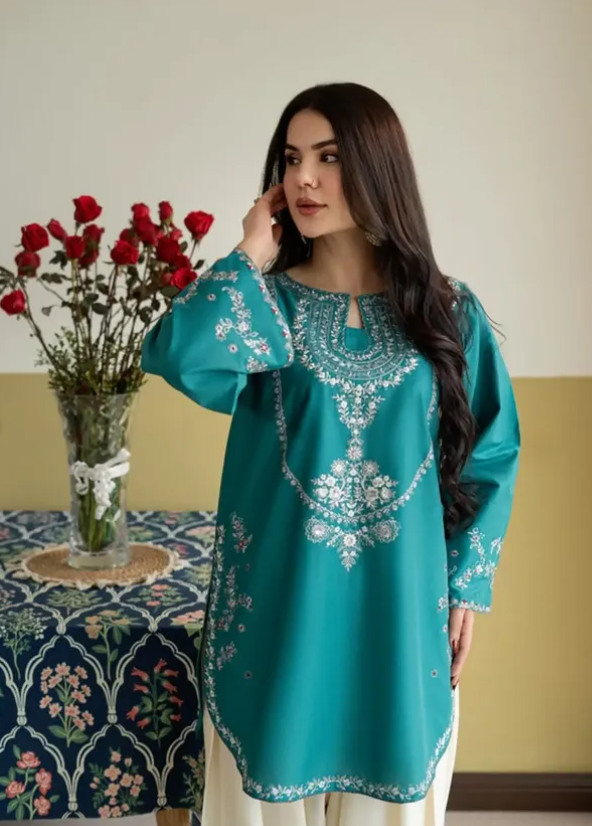 New Arrival | Premium Embroidered Lawn Co-Ord Set π