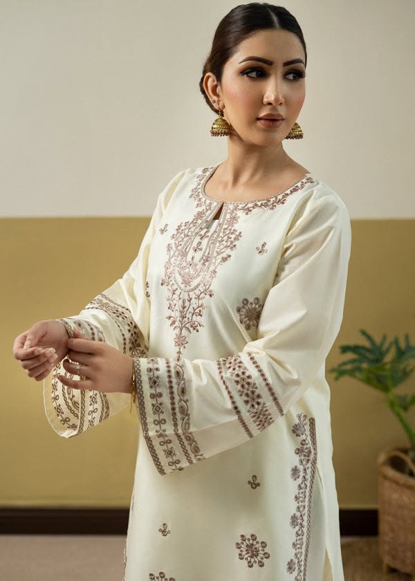 Elegance Unveiled – Off-White Embroidered Set - Farshi Shalwar