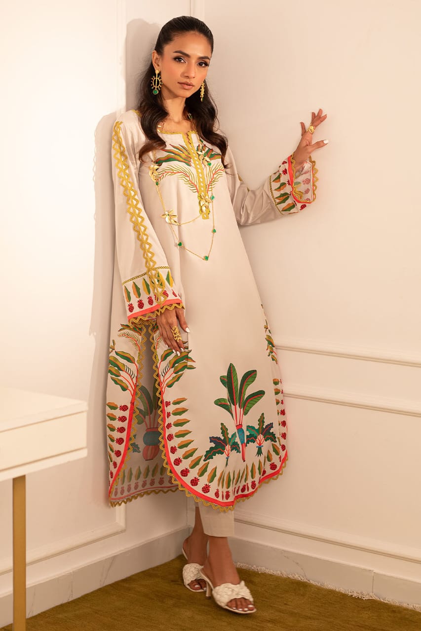 Ivory Garden Bloom – Printed Long Shirt Set