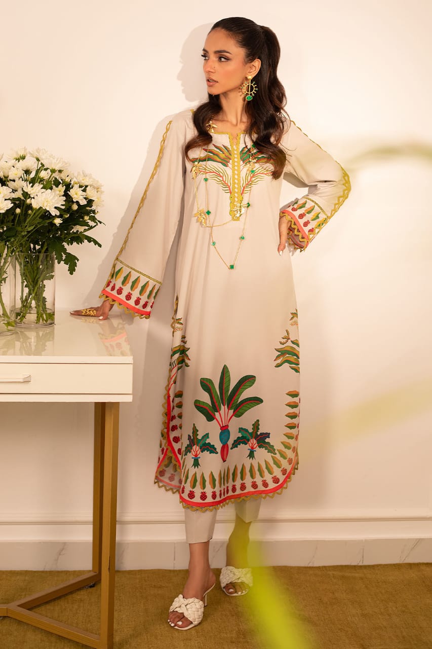 Ivory Garden Bloom – Printed Long Shirt Set