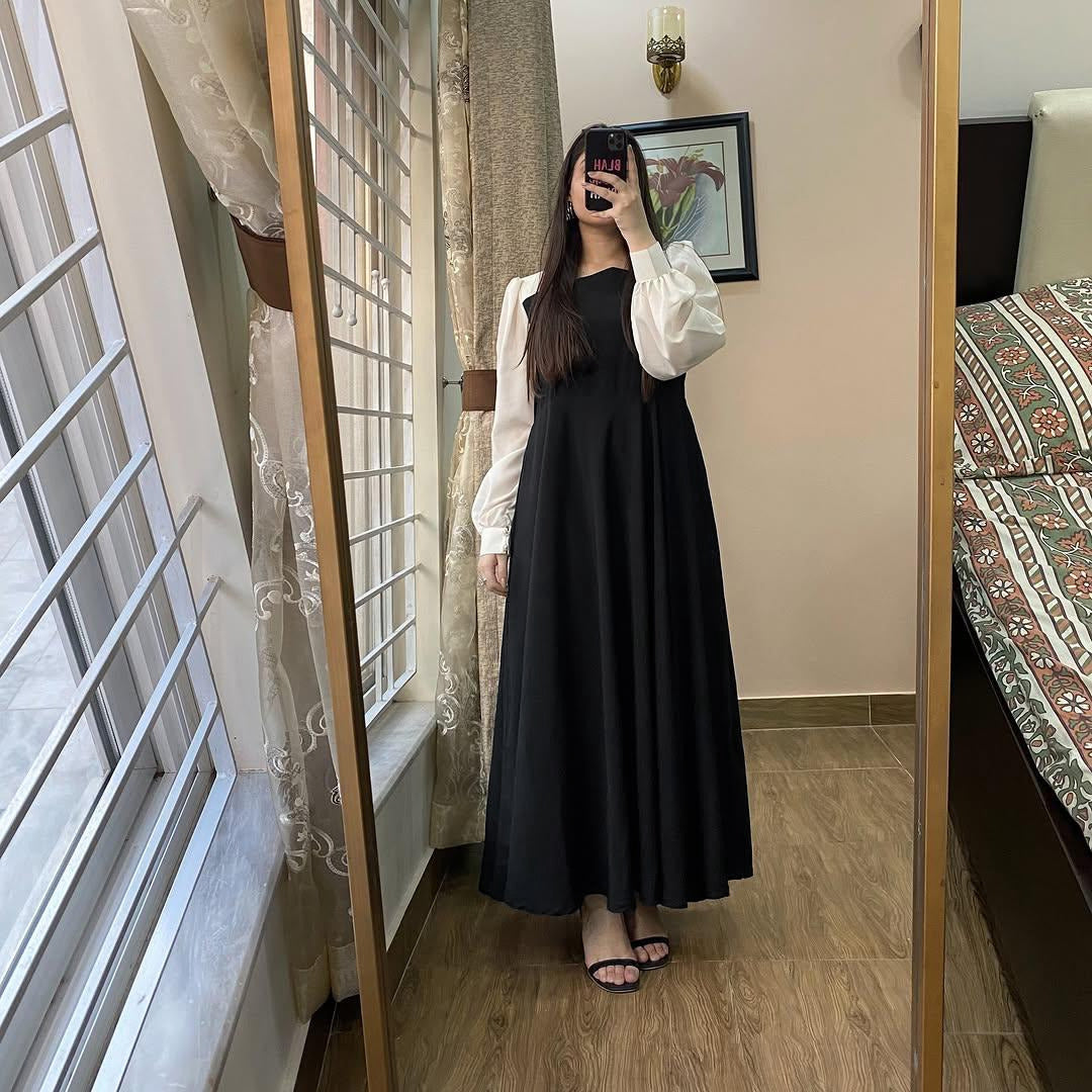 Front And Back Platted Design With White Sleeves Georgette Maxi