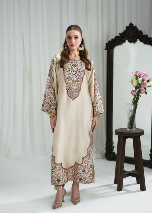 Ethereal Ivory Floral Kaftan - Artisanal Printed Crepe Tunic with Scalloped Border
