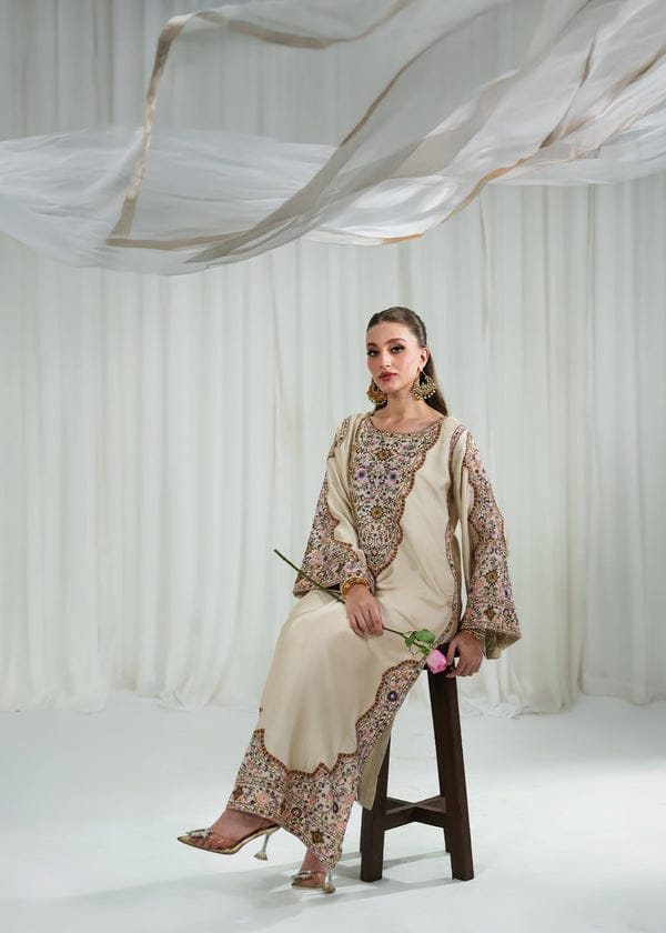 Ethereal Ivory Floral Kaftan - Artisanal Printed Crepe Tunic with Scalloped Border