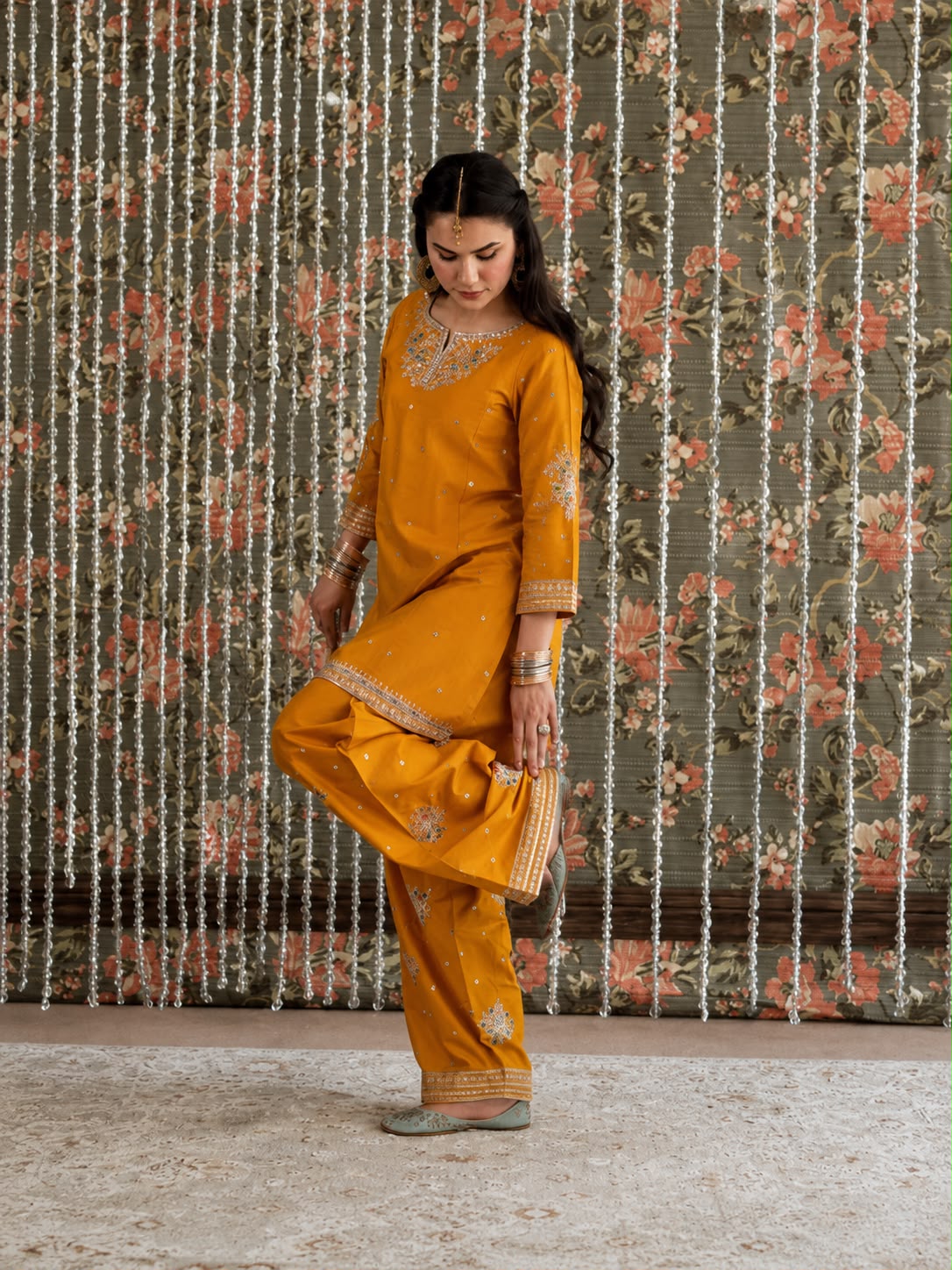Golden Zest – 2-Piece Detailed Soft Cotton Pret Suit Farshi Shalwar