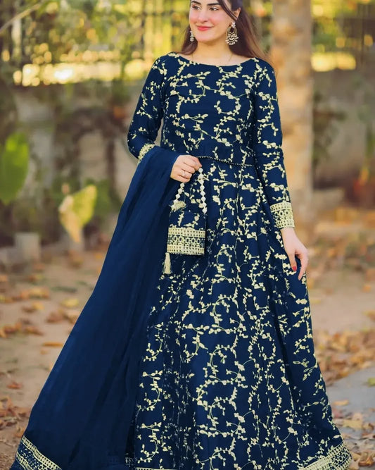 Lehanga Skirt with Dupatta and Potli Fully Embroidery